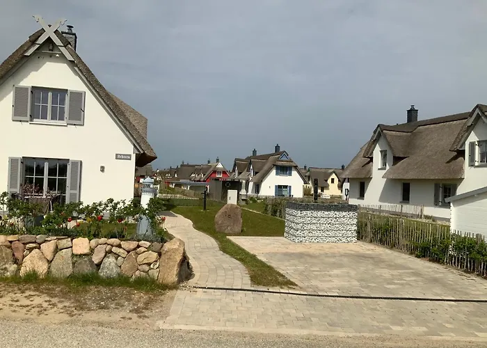 Achtern